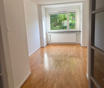 Rosenhillsgatan, Örebro - Photo 2