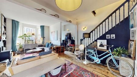 4 bedroom terraced house to rent - Photo 2