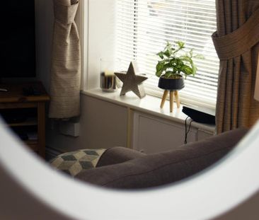 2 bedroom terraced house to rent - Photo 6