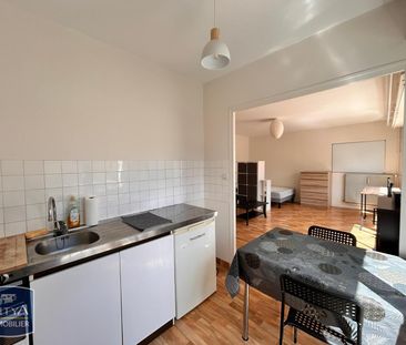 Location Appartement 1 pièce 33m² LAVAL 53000 - Photo 6