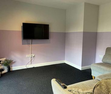 Bed Ensuite Student Flat, LN1 - Photo 2