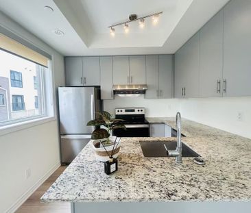 For Lease - 349 Wheat Boom Drive Unit# 330, Oakville, Ontario - Photo 4