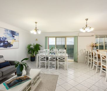 Spacious Four Bedrooms Family Home in a Desirable Revesby Location - Photo 3