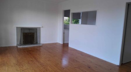 2 Bedrooms Family Home in Torby - Photo 2