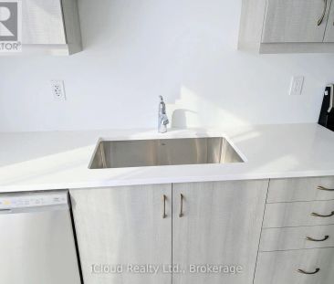 1340 HEARNS PLACE - Photo 3