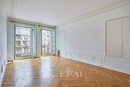 Location appartement, Paris 16ème (75016), 8 pièces, 295.08 m², ref 86491589 - Photo 3