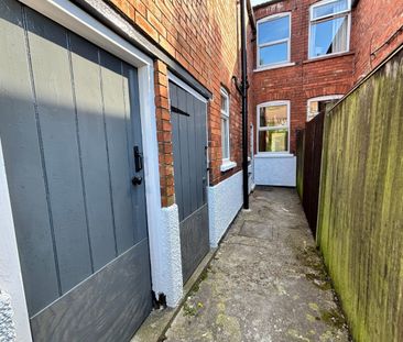 Warburton Street, Newark, Nottinghamshire, NG24 - Photo 2