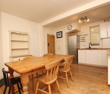 4 bedroom house to rent - Photo 2