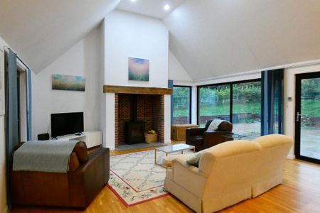 2 bedroom detached house to rent - Photo 2