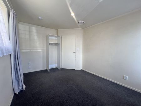 126 Harbour Terrace, North Dunedin - Photo 2