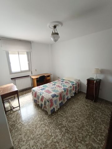 Alquiler Piso en Avda. Andalucía, Jaén - Photo 5