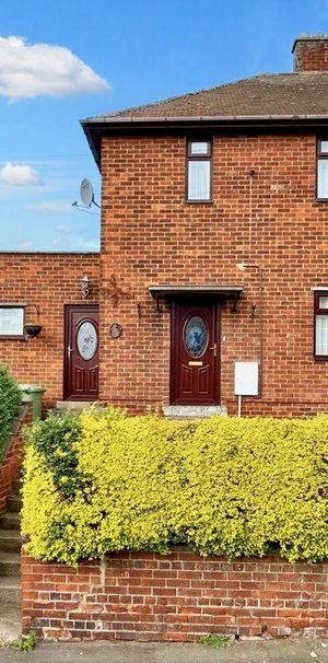 3 bed semi-detached house to rent in SR8 - Photo 1