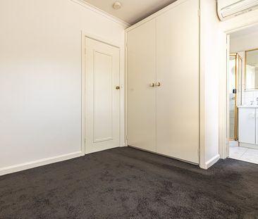 1/50 Barkly Street, Carlton VIC 3053 - Photo 3