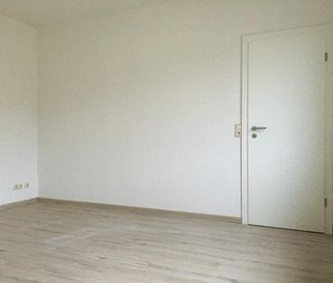 Einladende 3- Zimmerwohnung mit Einbauküche in der Paulsstadt - Photo 5