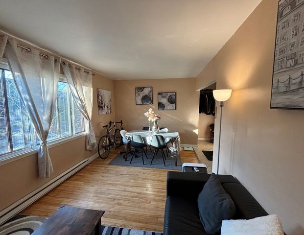 À louer / Appartement - Photo 1