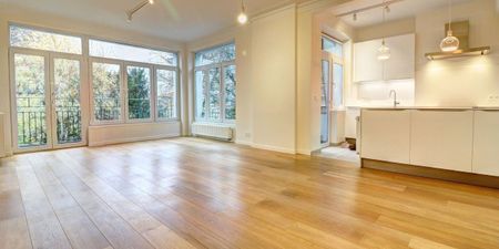 Appartement te huur in Elsene voor € 1.620 met 2 slaapkamers - Foto 2