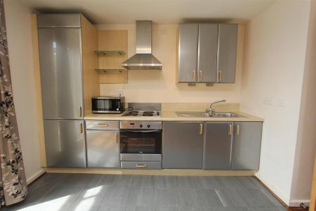 1 bedroom flat to rent - Photo 5