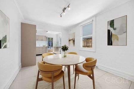 Charming 4-Bedroom Terrace Home In Ideal Location - Photo 4