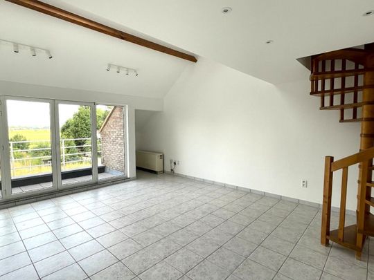 Ruim en lichtrijk duplex appartement met grote inpandige garage in Rotselaar - Photo 1