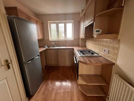 2 bedroom apartment to rent - Photo 4