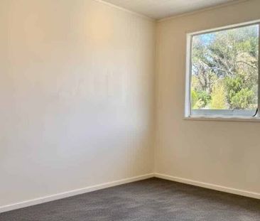 3 bed rooms House with the brand new carpet - Photo 5