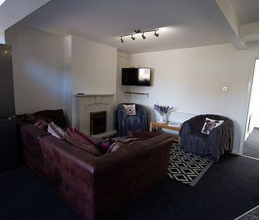 101 Newland Park Drive - Photo 1