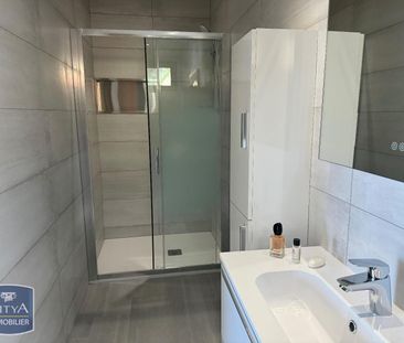 Location Appartement 1 pièce 28m² CASTELLAR 06500 - Photo 5