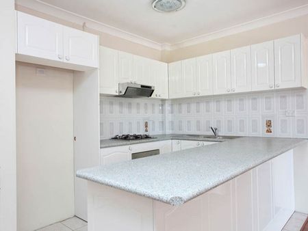 2 Bedroom Unit - Photo 3