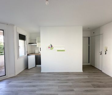 Location Appartement 1 pièce 24m² - Photo 6