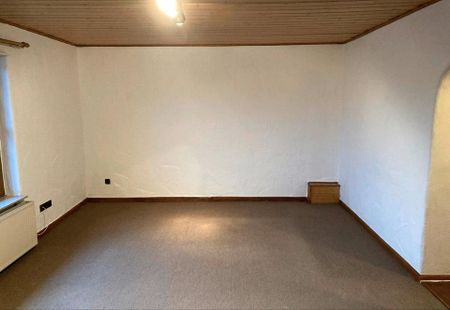 Wohnung 150 m2 über 2 Etagen in Krombach, Miete 700 € - Photo 2