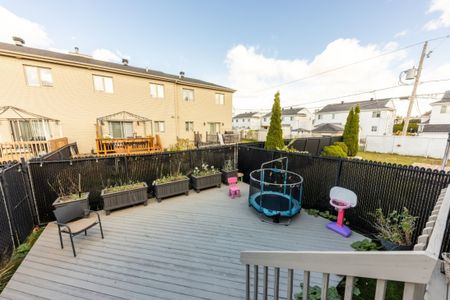 2045 100e Avenue, H7T 3C4, H7T 3C4, Laval - Photo 4