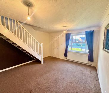 2 bedroom semi-detached house to rent - Photo 3