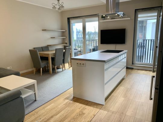 Komfortowe 4 pokoje z miejscem parkingowym - Zdjęcie 1