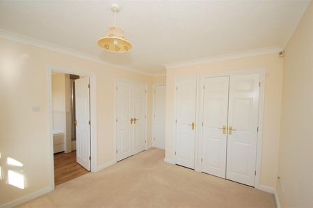 White Hart Close, Chalfont St Giles, Buckinghamshire,HP8 - Photo 4