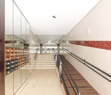 Piso de alquiler en Oviedo - Obispo Manuel Fernandez Castro, 4, Tea... - Photo 3