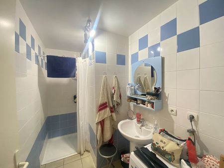 Location Appartement 2 pièces 45m² - Photo 4