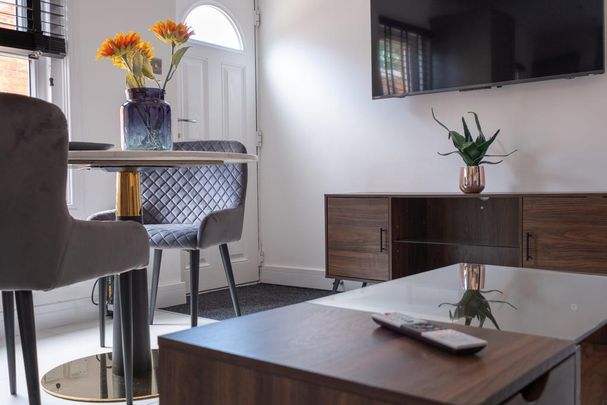 1 bedroom flat to rent - Photo 1