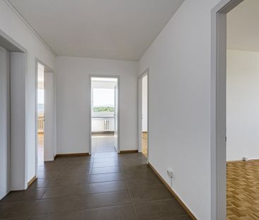 Moderne Wohnung im Hochhaus mit Weitsicht - Foto 6