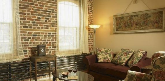 QUÉBEC SPACIEUX 3 1/2 MEUBLÉ TOUT INCLUS STATIONNEMENT - Photo 2