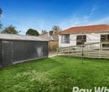 Family-Friendly Neighbourhood Zone in Box Hill High School - Photo 2