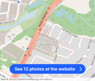 “Townhouse 4Bedroom, 2car garage” - Photo 1