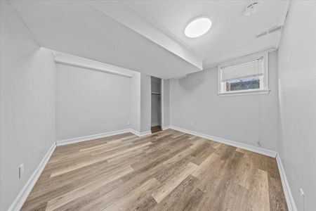 For Lease - 494 Wentworth Avenue Unit# 2, Woodroffe, Ontario - Photo 5