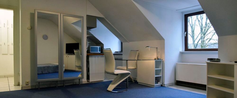 Möbliertes Apartment zentral in Essen-Rüttenscheid - Photo 1