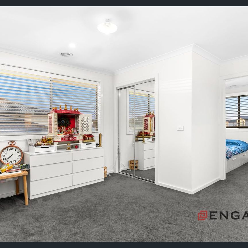 Double-Storey Family Home in Mambourin ! - Photo 1