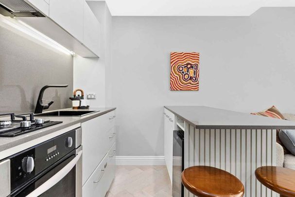 G8/2A Elizabeth Bay Road Elizabeth Bay - Photo 1