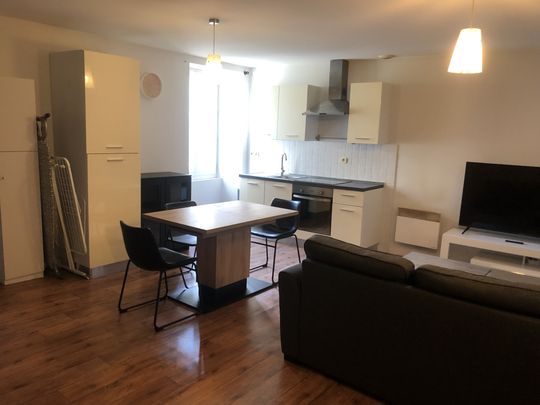 Location Appartement 2 pièces 42m² COGNAC 16100 - Photo 1