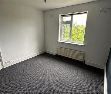 2 Bedroom Semi-Detached House For Rent in Bradshaw Fold Avenue, New Moston, Manchester - Photo 3