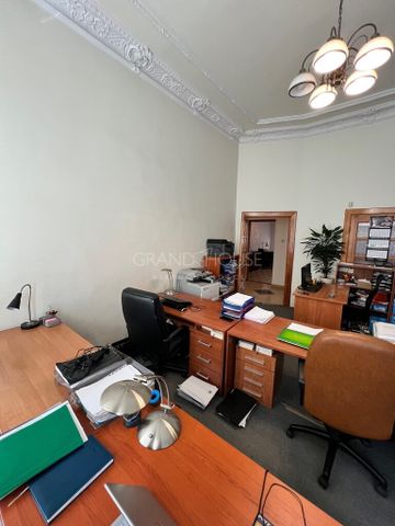 Centrum, 4 pok. po remoncie, ładna kamienica - Фото 3