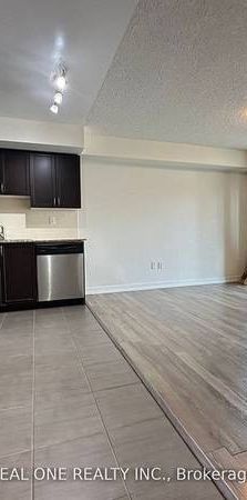 BOUTIQUE CONDO SPACIOUS 1 BED JUNCTION ADDRESS - Photo 1