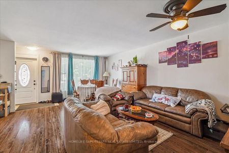 For Lease - 47 Davis Road Unit# UPPER, Aurora, Ontario - Photo 3